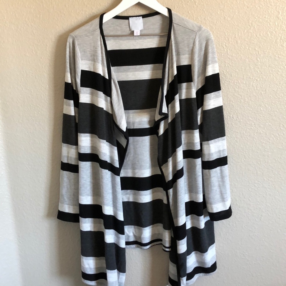 Light weight striped cardigan.